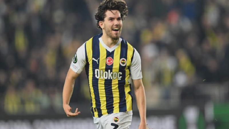 Ferdi Kadıoğlu, Brighton ile anlaştı; top artık Fenerbahçe’de