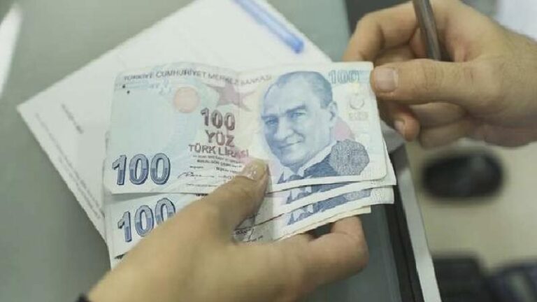 Yaşlı ve engelli aylıkları hesaplara yatırılmaya başlandı
