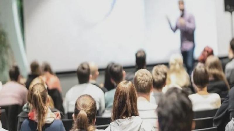 Yükseköğretimde umutlar tükeniyor: 878 bin öğrenci eğitimi bıraktı