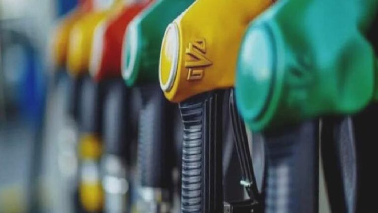 Benzine büyük zam geliyor