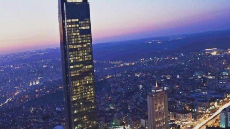 Sapphire AVM kapanıyor