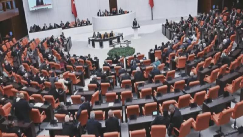 Yeni anayasanın yol haritası: Anayasa’nın 4. maddesi neden tartışılıyor?