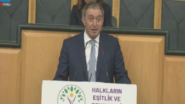 DEM Parti Eş Genel Başkanı Bakırhan: Beyrut, Feyruz’un şarkılarındaki benzeri hüzün ve kederle yüklü!