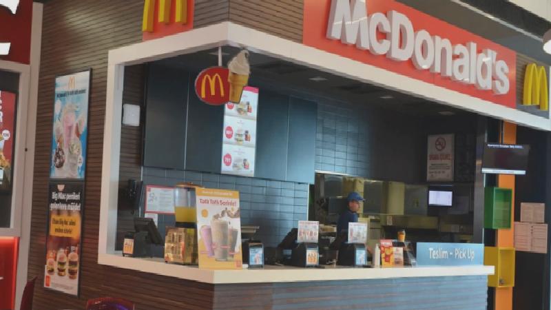 McDonald’s’ta koli basili bakterisi paniği: 75 kişide görüldü