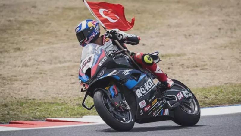 Toprak Razgatlıoğlu Portekiz’de şampiyonluğunu ilan edebilir!