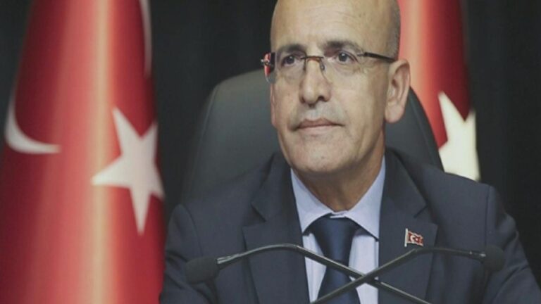 Bakan Şimşek: 813 milyar liralık vergi borcunun tahsili mümkün değil