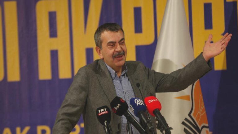 Ertuğrul Özkök: Son anket; Türk halkı böyle bir Milli Eğitim Bakanı istemiyor