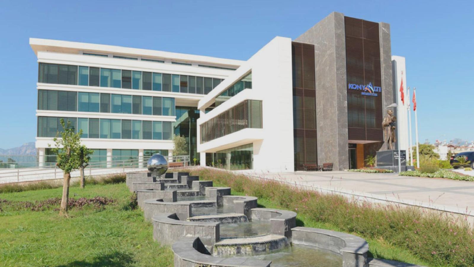 Konyltı Belediyesi’nde ‘kadrolu işçi’ krizi: Dava açacaklar