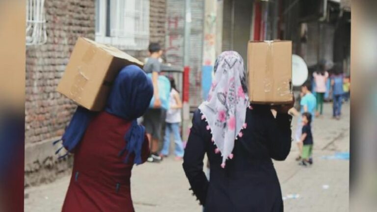Devlette azalan sosyal yardımlar özel sektöre devrediliyor