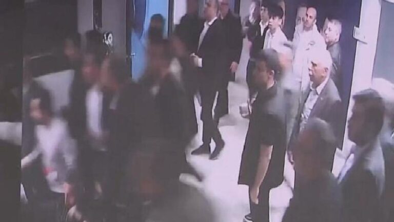 İddia: AKP ilçe başkanı, parti binasında AKP’li Belediye Başkanı ve Ülkü Ocakları üyeleri tarafından dövüldü