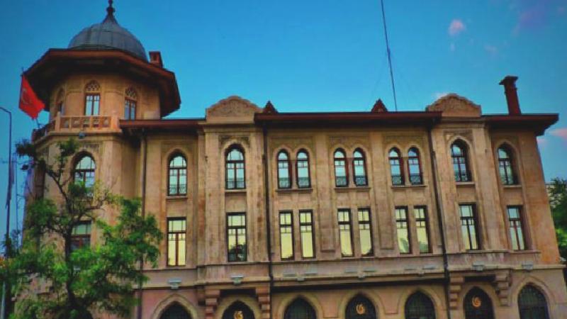 Kamu vakfında naylon fatura skandalı; Aile Bakanı’nın eşi ve MHP’li Semih Yalçın’ın oğlu istifa ettirildi!