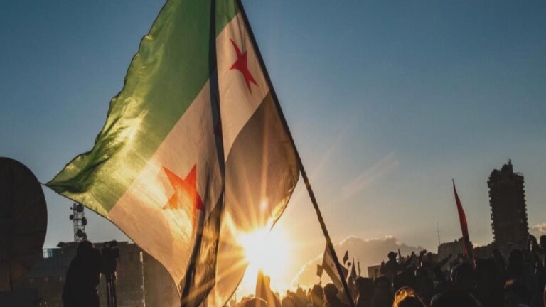 Suriye’de HTŞ ve SMO, Esad sonrası dönemde birlikte çalışabilecek mi?