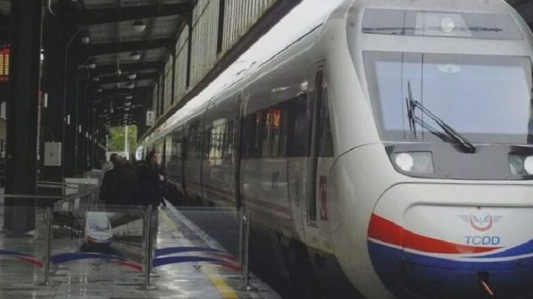 TCDD 47 demiryolu yol yapım, bakım ve onarım makinesi operatörü ve 2 uzak yol birinci zabitini işe alacak