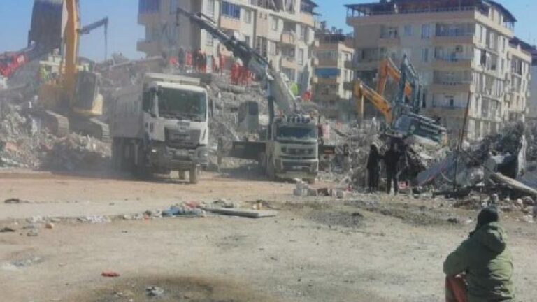 EMEP’li Sevda Karaca deprem sonrası yetersiz beslenmeyi Meclis gündemine taşıdı
