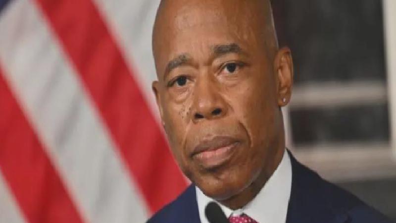 New York Belediye Başkanı’na yönelik Türkiye bağlantılı suçlamalar düşürülecek mi?