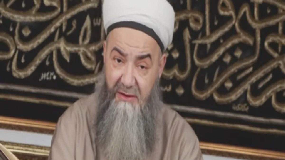 Cübbeli Ahmet’in ailesinden Mehmet Muhittin Palazoğlu’na, İmamoğlu’na yürütülen soruşturma kapsamında gözaltı