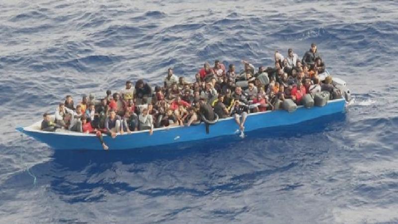 Tunus açıklarında 612 düzensiz göçmen kurtarıldı, 18’inin cesedine ulaşıldı