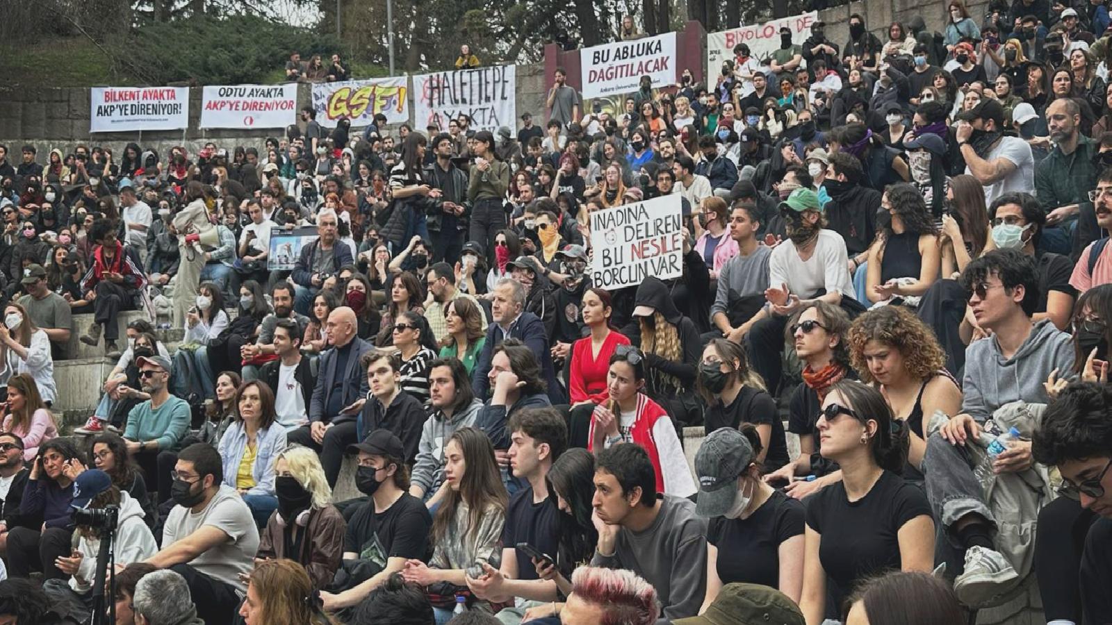 Tutuklanan 19 yaşındaki Ögetürk’ün avukatı Can: Gençler, biat etmeden bir gelecek kuramayacaklarına inandırılmaya çalışılıyor