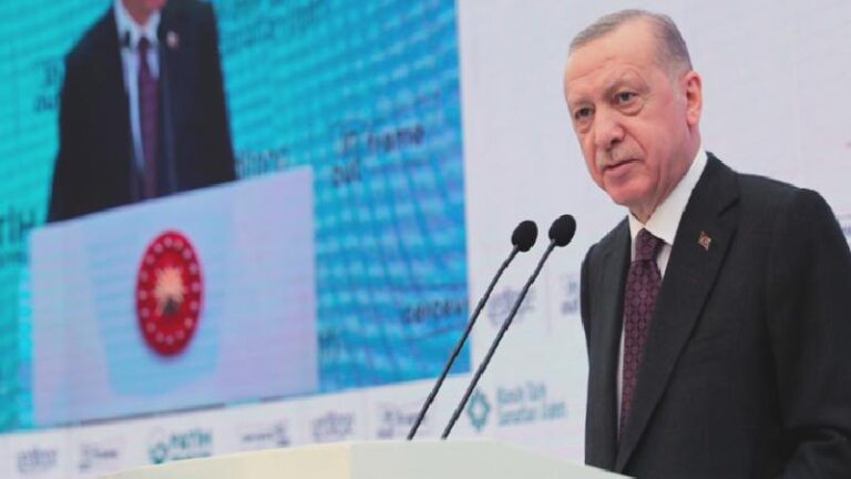 Erdoğan: UEFA ile daha fazla iletişim kuracak ve birlikte ortak projelere imza atacağız