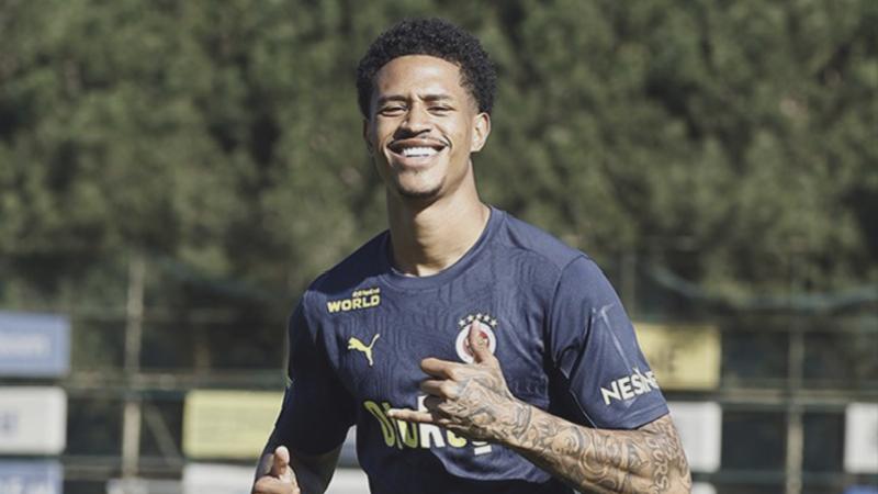 Fenerbahçe’de Jayden Oosterwolde gelişmesi