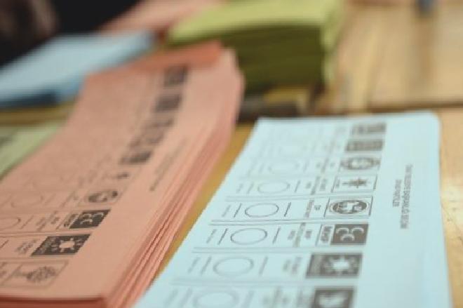 Kamuoyu araştırma şirketlerinden seçim anketleri: Hangi parti, ne kadar oy alıyor?