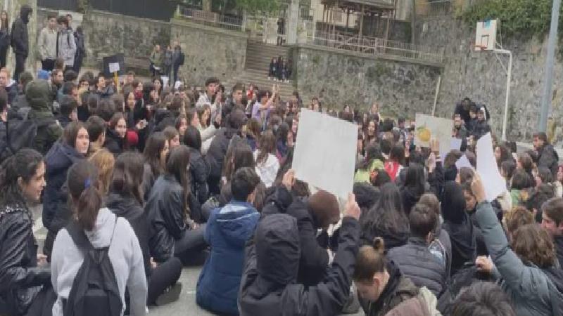Proje okullarında neden protestolar düzenleniyor, MEB ve eğitimciler ne diyor?