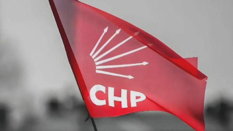 CHP’li belediye yöneticilerine ‘kent uzlaşısı’ davası: Belediye başkan yardımcılarının da olduğu 10 kişinin tutukluğuna devam