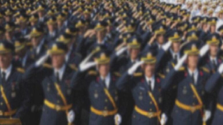 İyi Parti’den ‘Cumhurbaşkanı’na TSK’dan ihraç yetkisine’ tepki: Tek adam düzeni kök salıyor; hoşgeldin otokratik düzen, güle güle demokrasi!