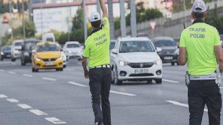 Trafik cezaları yılın ilk dört ayında 2024’ün yarısını geçti