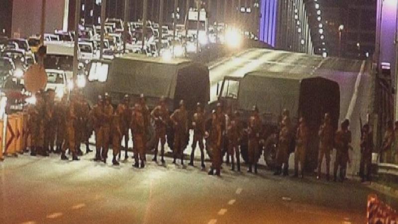 15 Temmuz’da darbecilerle ilk çatışmaya girenlerden emekli Tuğgeneral Ali Demir: Podyumda nutuk atanlar o gece saklanmıştı