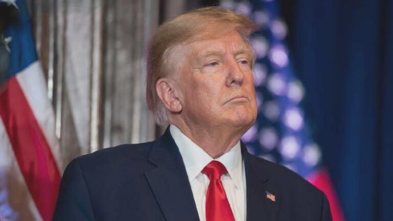 ABD Başkanı Trump, Kanada mallarına yüzde 35 tarife uygulanacağını duyurdu