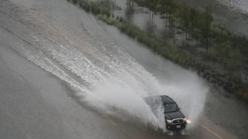 ABD’de sel: 13 kişi hayatını kaybetti