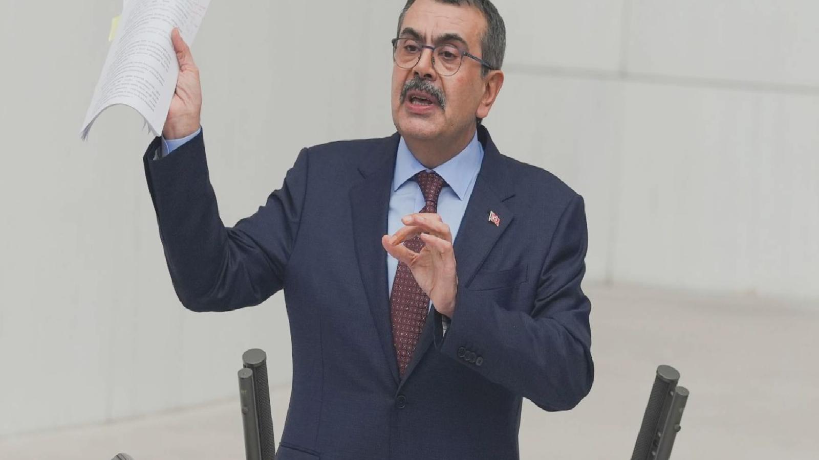 Bakan Tekin’den, “LGS’de şaibe” iddialarına ilişkin açıklama: Geri zekalıya anlatır gibi tane tane anlatıyoruz ama yetinmiyorlar