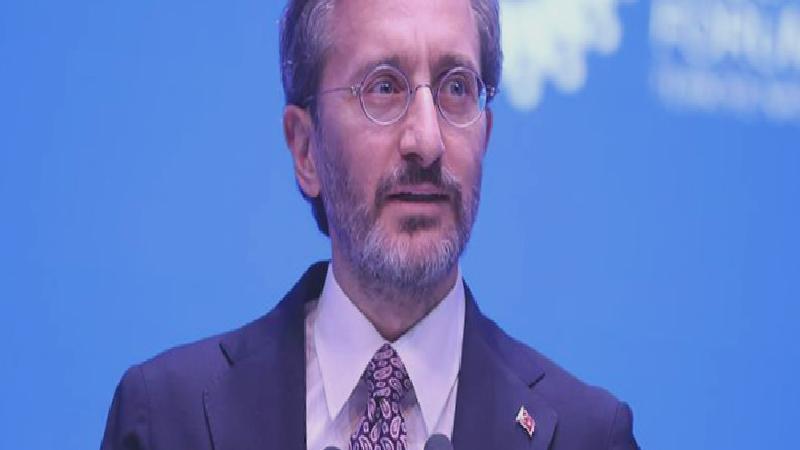 Ertuğrul Özkök: Eski Dezenformasyon Müdürüne ChatGPT; yeni İnsan Hakları Müdürüne ben cevap veriyorum