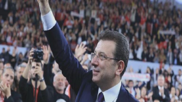 İmamoğlu Silivri’den Büyükçekmecelilere seslendi: Benim, Hasan başkanımızın ve diğer CHP’li belediye başkanlarımızın hapiste olmasının nedeni açıktır