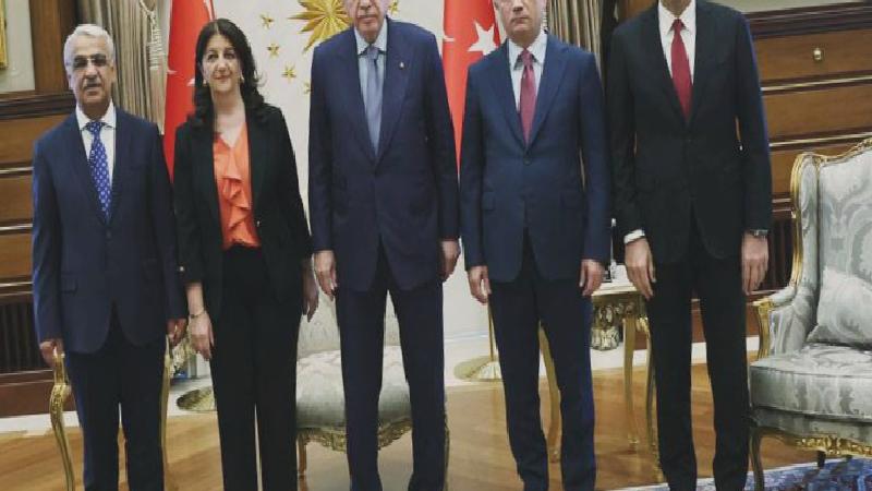 İsmail Saymaz: CHP’ye suç ve haram olan, AK Parti’ye hak ve helal mi?