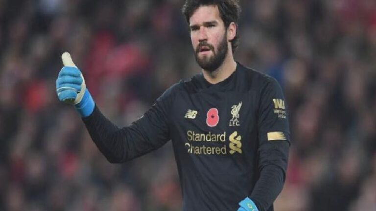 Liverpool’da sürpriz gelişme; Alisson Becker kamptan ayrıldı!