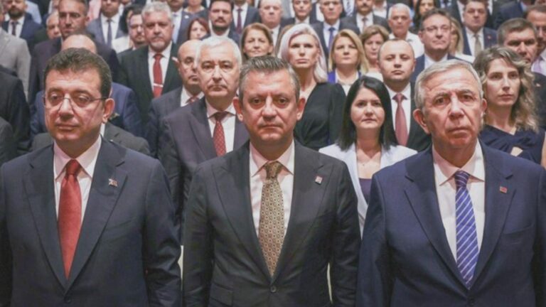 Mansur Yavaş’tan cumhurbaşkanlığı adaylığı açıklaması: Önemli olan bu anlayıştan kurtulmak; Özgür Bey parlıyor, ben olurum, birimiz yapsın da kim yaparsa yapsın!
