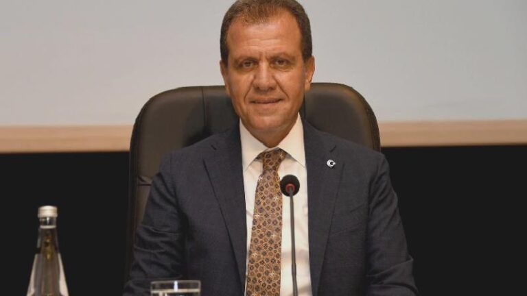 Mersin Büyükşehir Belediye Başkanı Seçer: Gün; ortak akılla, ortak vicdanla, ortak mücadeleyle bir olma günüdür
