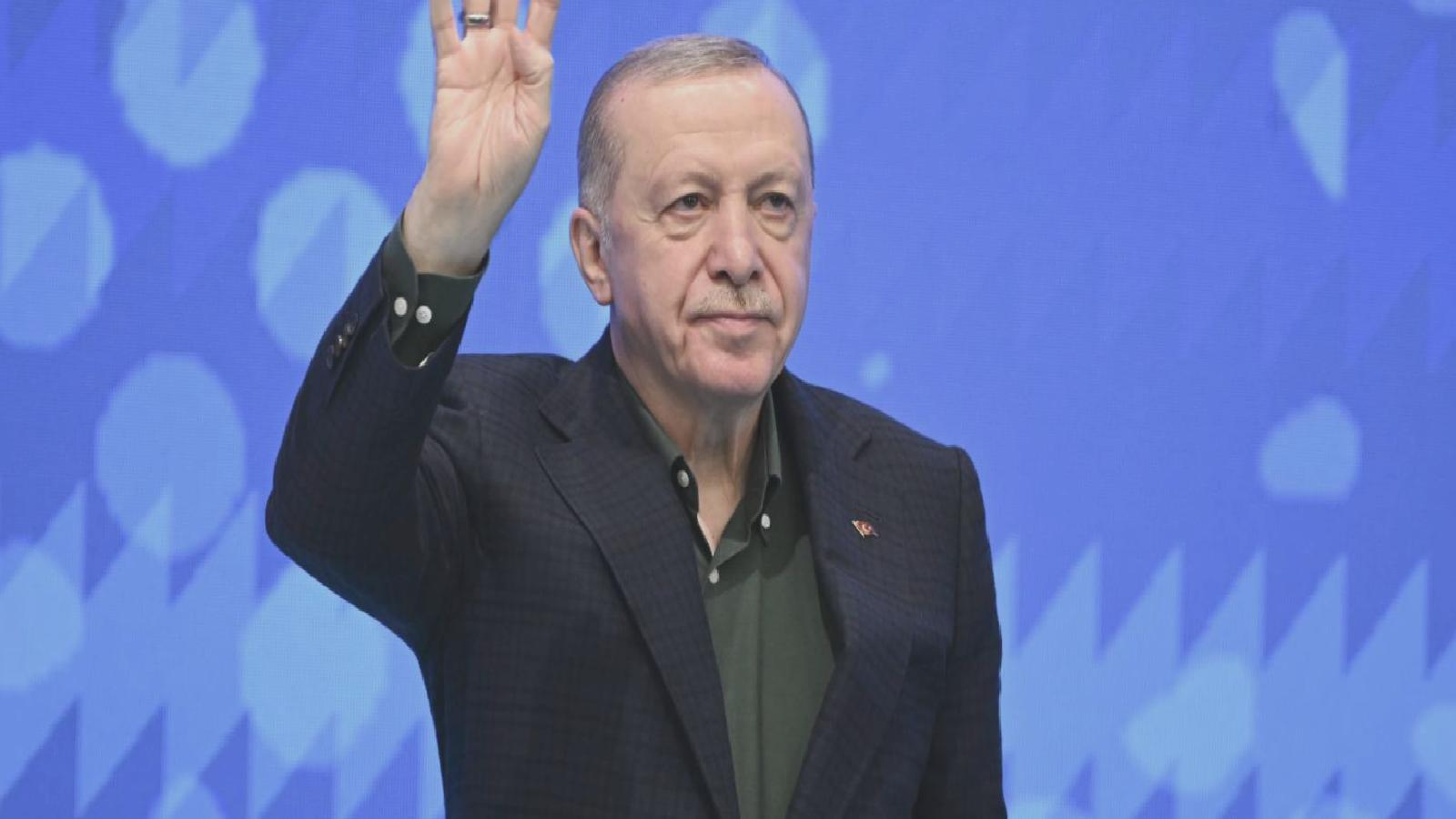 Murat Yetkin: Erdoğan’ın AKP, MHP, DEM üçlüsü sözleri resmi metinlerden niye çıktı?