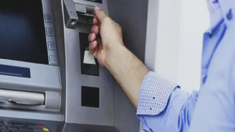 ATM’lerden yapılan kartlı ve kartsız para yatırma işlemlerinde limitler düşürüldü