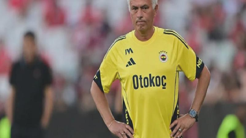 Mourinho’dan transfer sözleri: Bazen yanlış yapmaktansa, hiçbir şey yapmamak daha iyidir