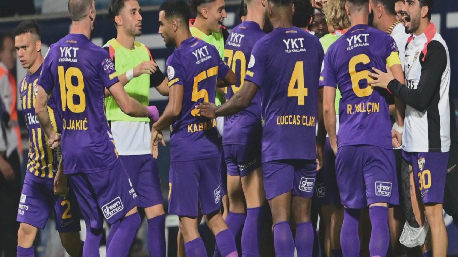 Selçuk Şahin ilk galibiyetini aldı: Eyüpspor, Alanyaspor’u iki golle geçti