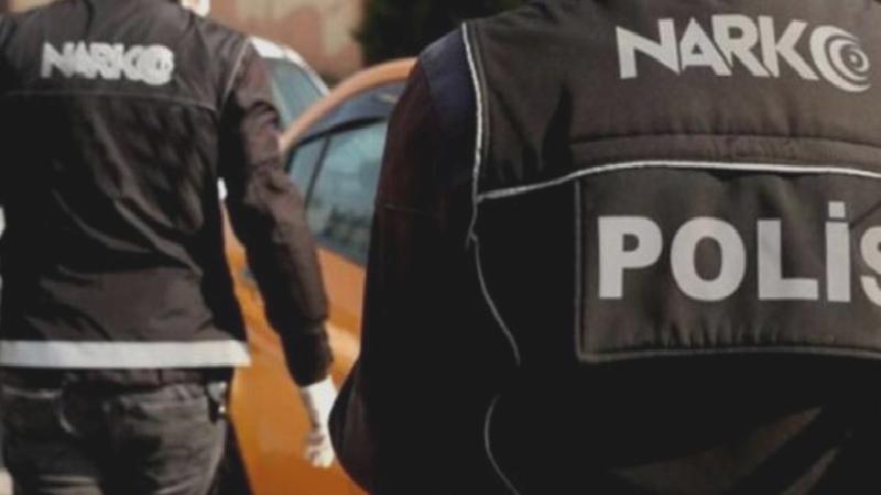Uyuşturucu madde ticaretine 3 operasyon: Binlerce malzeme ele geçirildi, 4 şüpheli gözaltına alındı