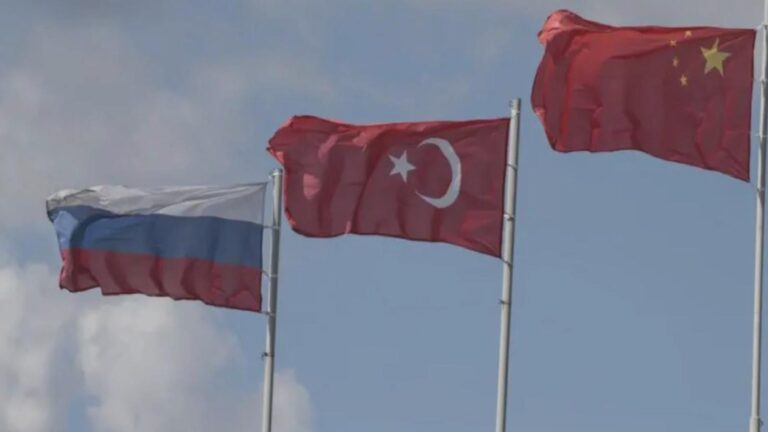 Bahçeli’nin önerdiği Türkiye-Rusya-Çin ittifakı gerçekleşebilir mi?