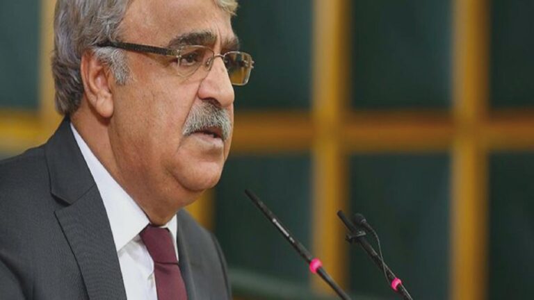 DEM Parti İmralı Heyeti üyesi Mithat Sancar: Demokratik entegrasyon silahın yerini siyasetin alacağı bir duruma işaret ediyor