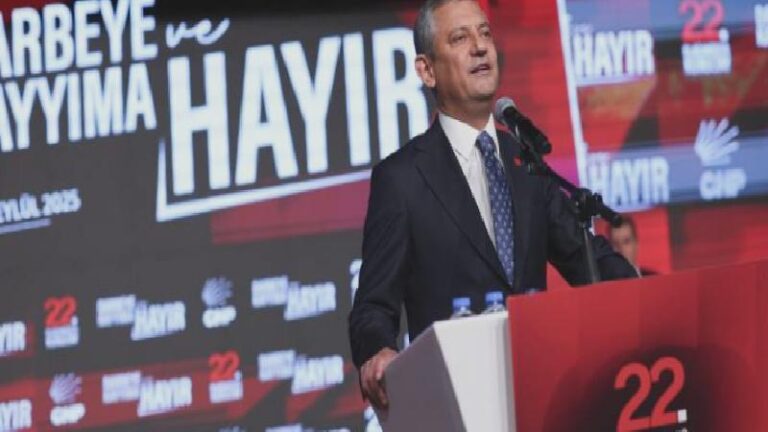 İyi ki doğdun Özgür Özel!