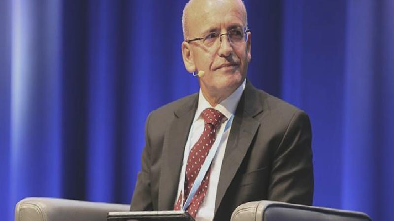 Mehmet Şimşek, yıl sonu için rakam verdi: Enflasyonla mücadele kolay bir iş değil, geçmişe yönelik bir uyarlama süreci var