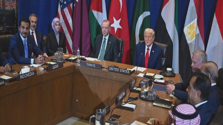 Murat Yetkin: Trump’ın Erdoğan’ı toplantıda yanına, baş köşeye oturtmasının anlamı…