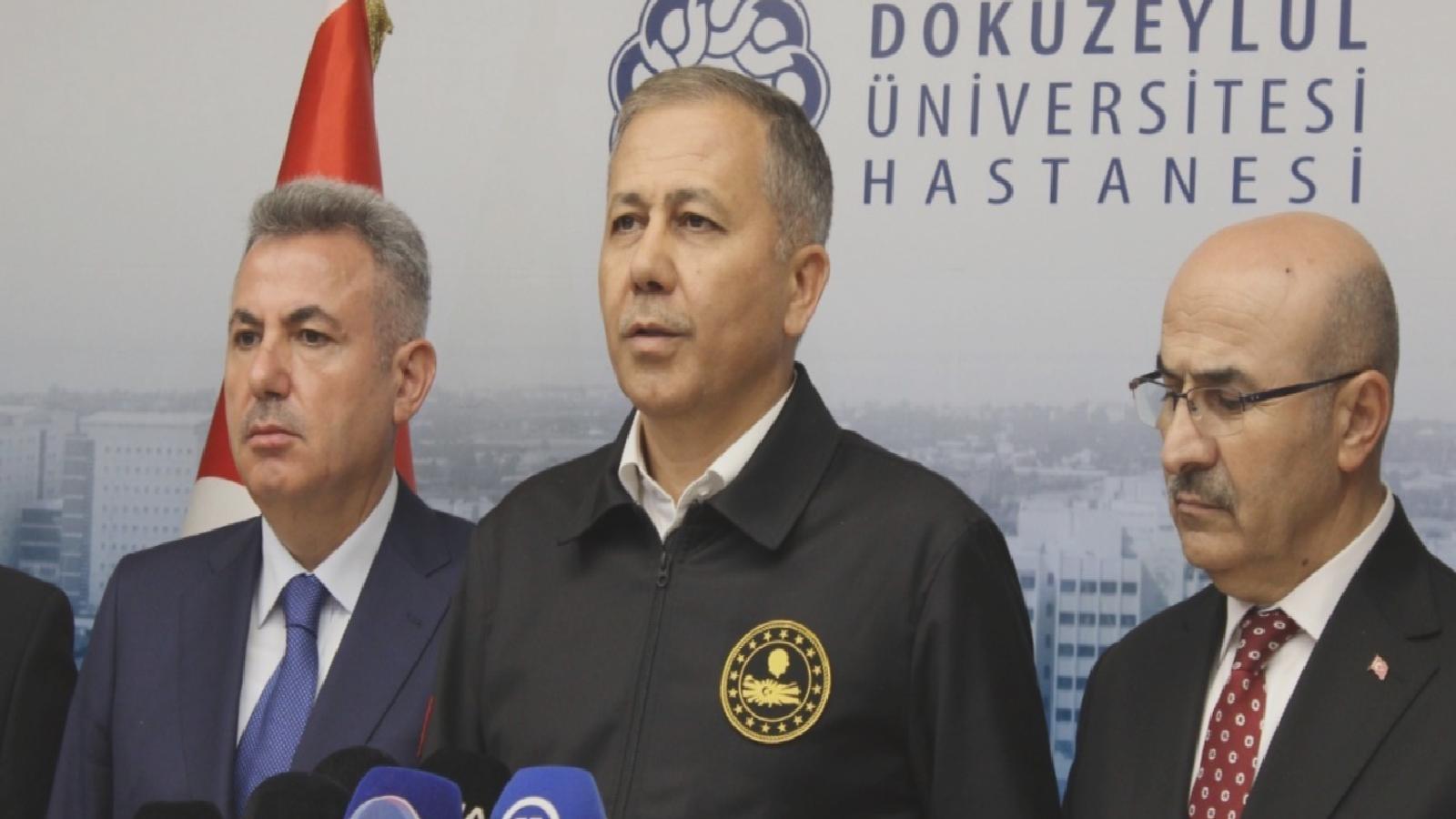Yerlikaya, İzmir’deki silahlı saldırıda yaralanan polis memurlarını ziyaret etti: Konuyla ilgili adli soruşturma devam ediyor